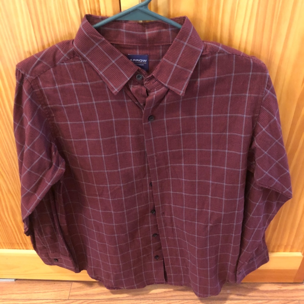 Shirts - Picture 8 of 9